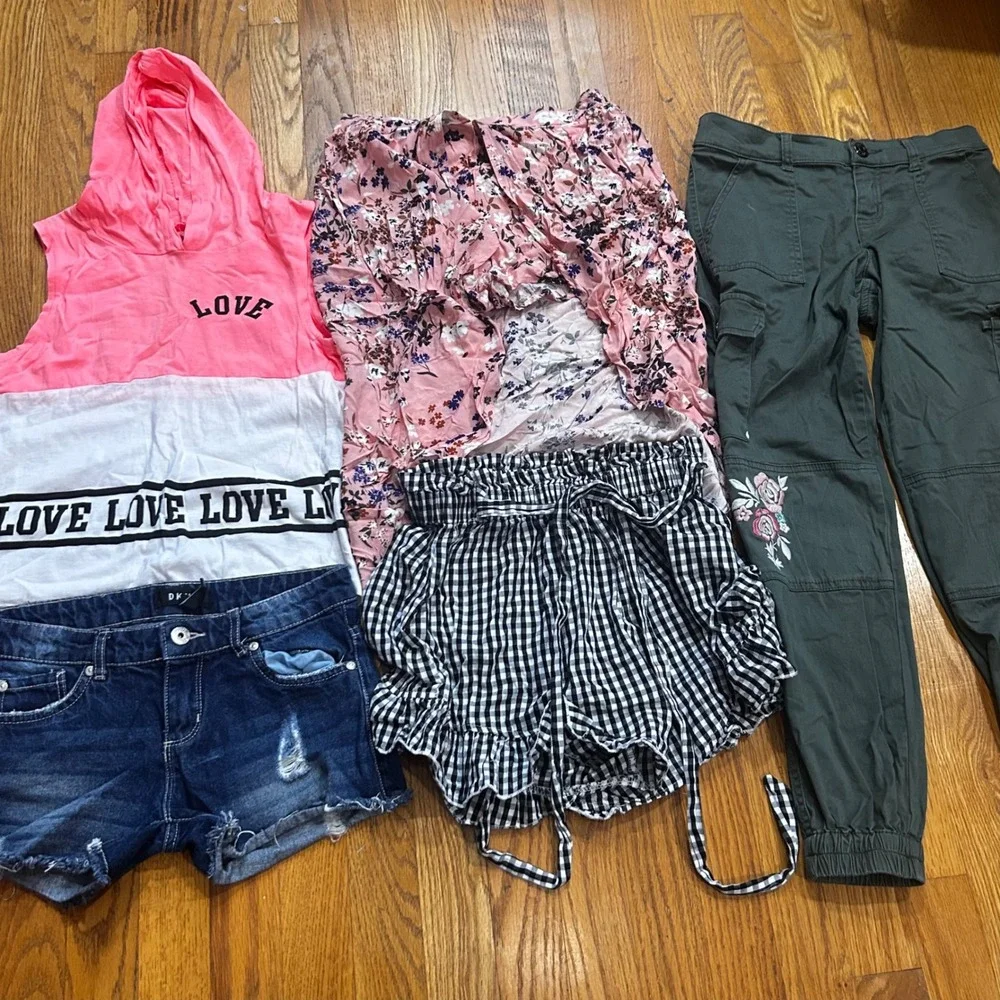 Kid Girls Clothes Levi's DKNY Justice Back To School Lot 21pc Size 10 M Trendy